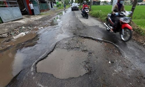 JALAN RUSAK SOLO :  Nyaris 67% Kondisi Jalan Hancur