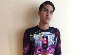 INSTAGRAM ARTIS : Begini Gaya El Rumi Sambut Adik Baru