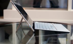 LAPTOP TERBARU : HP Spectre Tertipis di Dunia Siap Meluncur di Indonesia