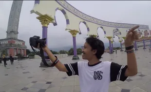 TREN VLOGGING : Mengintip Kiprah Vlogger Lokal yang Enggan Ketinggalan