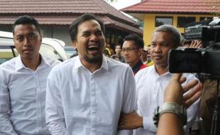 KASUS PENCABULAN SAIPUL JAMIL : Korban Ipul Praktikan Adegan Pencabulan di Persidangan