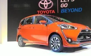 MOBIL TERBARU : MPV Toyota Sienta Meluncur