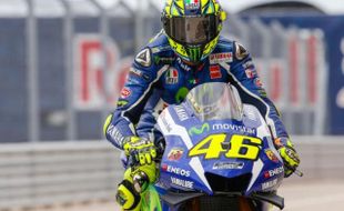 Bagi Rossi, Motogp 2016 Beda karena Ban & Cuaca