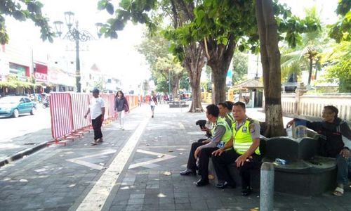 LIBURAN DI JOGJA : Lahan Parkir Rencana Ditambah