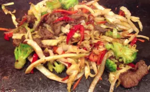 PELAYANAN HOTEL : Mongolian BBQ di Ibis Style