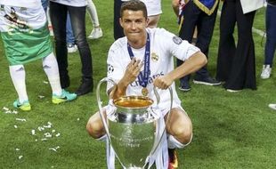 LIGA CHAMPIONS 2015/2016 : CR7 Jadi Top Top Skorer Lagi