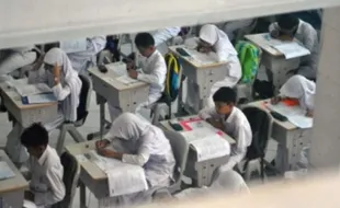 PENDIDIKAN PONOROGO : Tahun Ini, UNBK Diikuti 32 SMP dan MTs