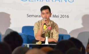 KAMPUS DI SEMARANG : Ini Alasan Gibran Rakabuming Raka Tolak Franchise Markobar…