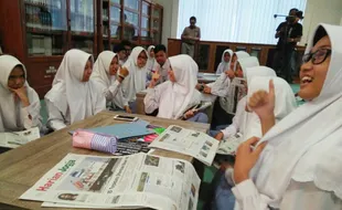 PELATIHAN JURNALISTIK : Pelajar SMA Muhi Jogja Belajar Jurnalistik