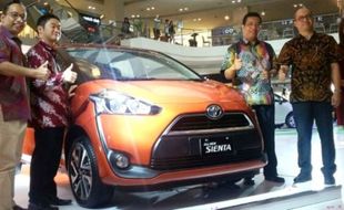 MOBIL BARU TOYOTA : Nasmoco Kenalkan Sienta kepada Jateng dan DIY