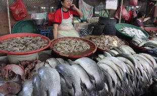 KEBUTUHAN POKOK SOLO : Wow, Harga Bawang Merah Tembus Rp40.000/Kg