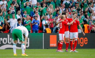 HASIL AKHIR BABAK 16 BESAR : Wales Menang Berkat Gol Bunuh Diri