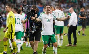 MAN OF THE MATCH : Robbie Brady Runtuhkan Pertahanan Italia