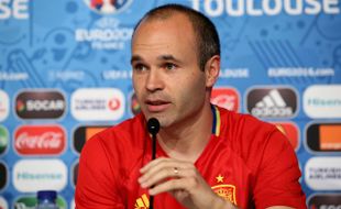 MAN OF THE MATCH : Iniesta Pemain Terbaik Laga Spanyol vs Turki