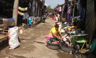 BANJIR KARANGANYAR : Warga Daleman, Ngringo Butuh Bantuan