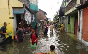 BANJIR SOLO : Warga Diminta Waspada Penyakit Pascabanjir