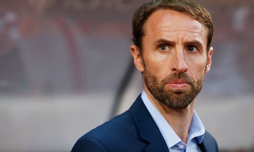 PIALA EROPA 2016 : Dari Alan Pardew Hingga Neville, Inilah Kandidat Pelatih Baru Inggris