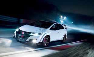 MOBIL HONDA: Lahap 5 Sirkuit, Civic Type R Bungkam VW Golf