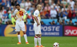 PIALA EROPA 2016 : Spanyol Dikalahkan Italia, Iniesta Tak Bisa Berkata-Kata