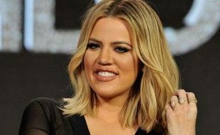 KABAR ARTIS : Khloe Kardashian Ngaku Berbadan Dua