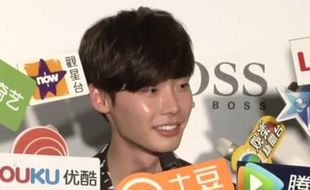 K-POP : Bikin Kagum, Bijaksananya Lee Jong Suk Hadapi Perselisihan Wartawan