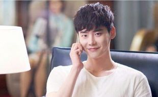 DRAMA KOREA : Lee Jong Suk Beberkan Rahasia Pilih Drama Keren