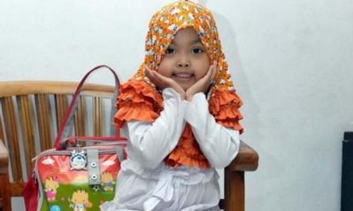 KABAR ARTIS : Astaga, Uang Rp100 Juta Artis Cilik Ini Dicuri Ayahnya