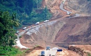 INFO MUDIK 2016 : Penyelesaian Ruas Tol Bawen-Salatiga Molor Akibat Cuaca Buruk