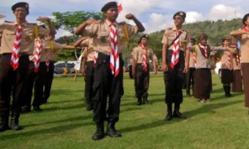 FOTO MUDIK 2016 : Pramuka Turun Turun ke Jalan Jelang Lebaran