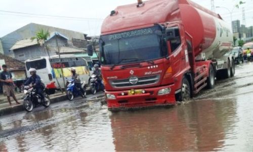 ROB SEMARANG : BNPB Serukan Perlunya Waspadai Rob saat Mudik 2016