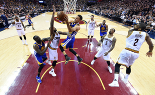 NBA 2016 : Cavs Paksa Warriors Mainkan Game Ketujuh