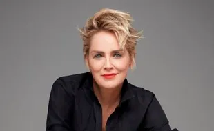 KABAR ARTIS : Sharon Stone Bergabung di Superhero Marvel