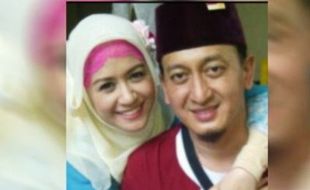 PERCERAIAN ARTIS : Tangisan Shinta Tanjung Dicerai Ustaz Zacky Mirza