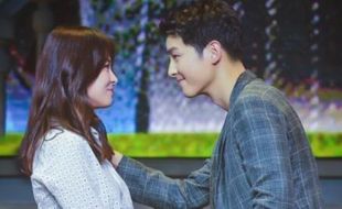 Dispatch Rilis Foto-Foto Kencan Song Joong Ki dan Song Hye Kyo