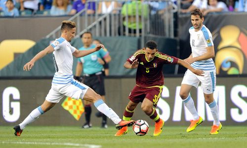 COPA AMERICA CENTENARIO : Tekuk Uruguay 0-1, Venezuela Lolos ke Perempat Final