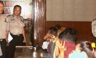 RAZIA SALATIGA : Tamu Hotel dan Rumah Kos di Salatiga Ditangkapi Polisi