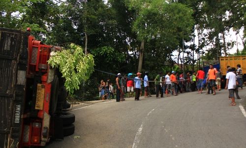 KECELAKAAN PACITAN : Sopir 2 Truk yang Bertabrakan di Tanjakan Sedeng Langgar Aturan