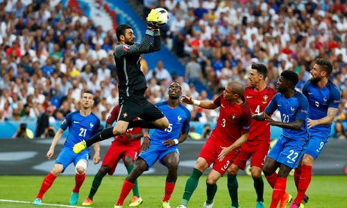 MAN OF THE MATCH : Kiper Rui Patricio Bintang Laga Final Euro 2016