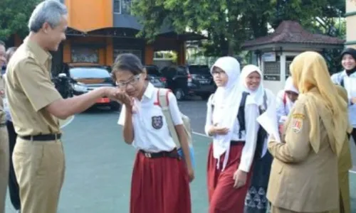 FULL DAY SCHOOL : PGRI Klaten Dukung Konsep FDS, Asal...