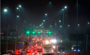 LEBARAN 2016 : Jam Padat Mudik, 900.000 Kendaraan Tinggalkan Jakarta