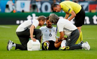 PIALA EROPA 2016 : Jerman Menang, Khedira dan Gomez Cedera