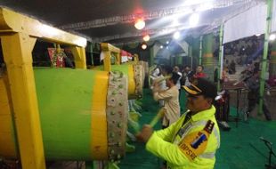 LEBARAN 2016 : Rayakan Malam Takbiran di Karanganyar dengan Rampak Beduk