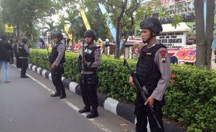 IDUL ADHA : Polisi Perketat Pengamanan Mapolresta Solo dan Tempat Ibadah