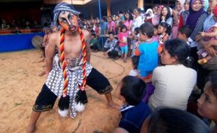 Foto Festival Seni di Desa Wisata Menari