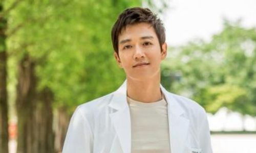 K-POP : Ditanya Soal Pernikahan, Ini Jawaban Kim Rae Won