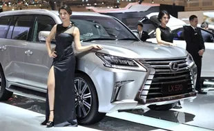 MOBIL LEXUS : Lexus Dominasi Pasar SUV Mewah Indonesia