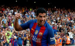 KABAR PEMAIN : Suarez Langsung Bikin Hat-Trick di Partai Perdana