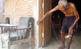 MBAH GOTHO MENINGGAL : Rekam Jejak Manusia Tertua Asal Sragen