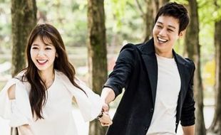 DRAMA KOREA : Kesalahan Ciuman Kim Rae Won dan Park Shin Hye di Doctors