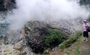 FOTO WISATA SEMARANG : Gunung Ungaran Berpotensi Geotermal